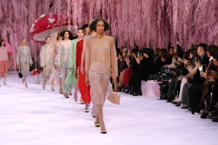 Paris Fashion Week Dominates January Headlines